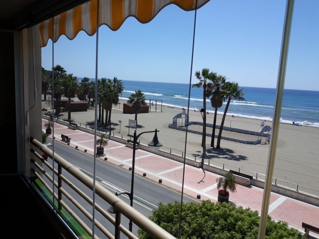 piso en venta en Avda. España, Estepona. Primerísima línea. - imagen0010.jpg